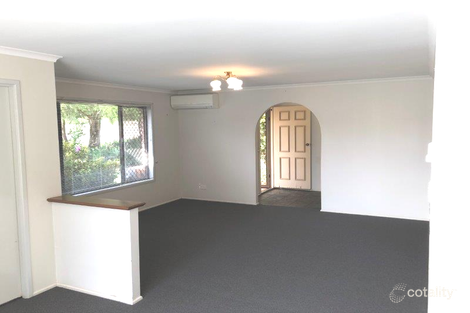 Property photo of 11 Lorraine Crescent Centenary Heights QLD 4350