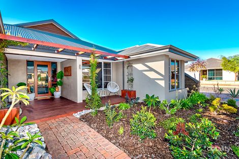 Property photo of 2 Tonkin Fairway Dalyellup WA 6230