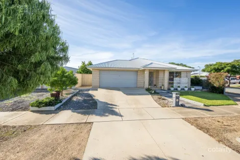 Property photo of 11 Crusader Avenue Mooroopna VIC 3629