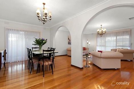 Property photo of 19 Heather Avenue Keilor East VIC 3033