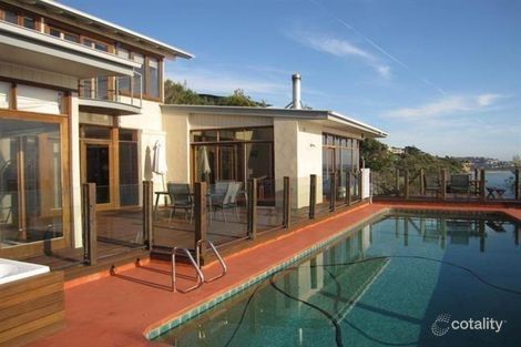 Property photo of 1 Bruce Lane North Curl Curl NSW 2099
