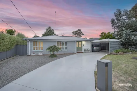 72 Longley St, Alfredton, VIC 3350