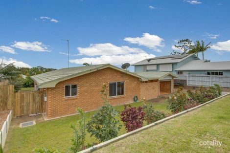 Property photo of 28 Margaret Street Tannum Sands QLD 4680