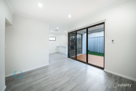 Property photo of 1B Jakobsons Way Dianella WA 6059