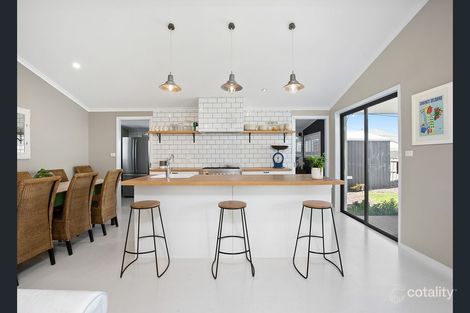 Property photo of 19 Waterview Close Queenscliff VIC 3225