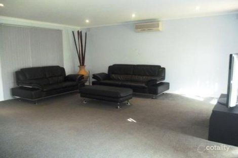 Property photo of 18 Harvest Drive Chirnside Park VIC 3116