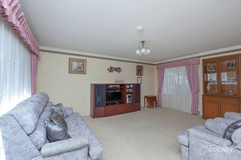 Property photo of 20 Francisco Crescent Rosemeadow NSW 2560