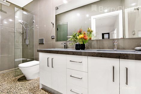 Property photo of 21 St Leonards Avenue Derrimut VIC 3026