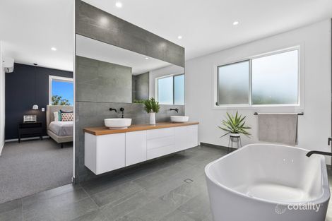 Property photo of 4 Stephen Place Tweed Heads South NSW 2486