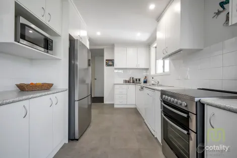 Property photo of 15 Preston Street Weston ACT 2611