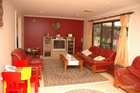 Property photo of 17 Teak Place Cherrybrook NSW 2126