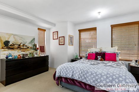 Property photo of 194 Runnymede Gate Leda WA 6170