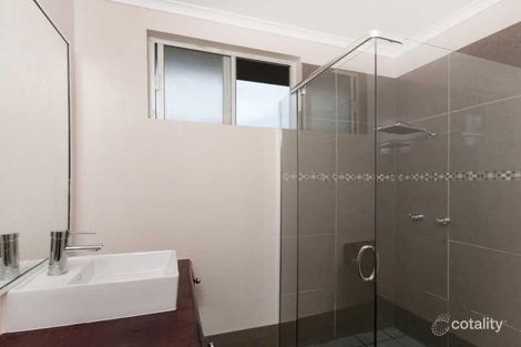 Property photo of 9 Greenfield Close Mooroobool QLD 4870