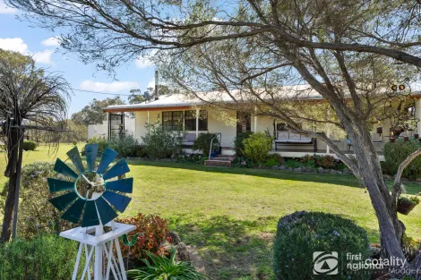 Property photo of 145 Beragoo Road Grattai NSW 2850