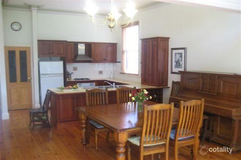 Property photo of 44 Empress Road Surrey Hills VIC 3127