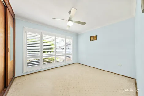 Property photo of 14 Cheryl Street Mannering Park NSW 2259