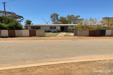 12 Jensen Cl, Mount Magnet, WA 6638