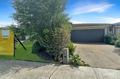 Property photo of 35 Outfield Road Clyde VIC 3978