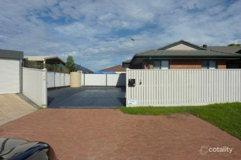 Property photo of 2 Poppy Place Carrum Downs VIC 3201