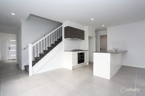 Property photo of 2 Plugges Street Mernda VIC 3754