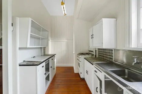Property photo of 79 Pine Street North Ipswich QLD 4305