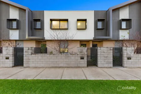 Property photo of 6 Slattery Place Pakenham VIC 3810