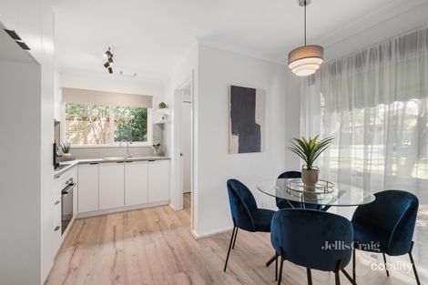 Property photo of 1/28 Simpsons Road Box Hill VIC 3128