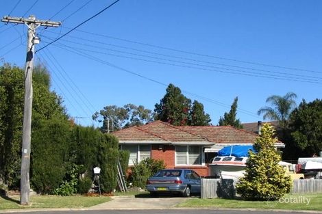 4 Bryson St, Toongabbie, NSW 2146