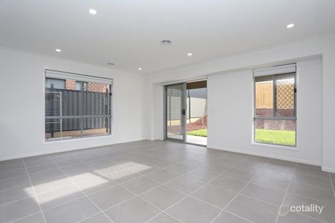 Property photo of 2 Plugges Street Mernda VIC 3754