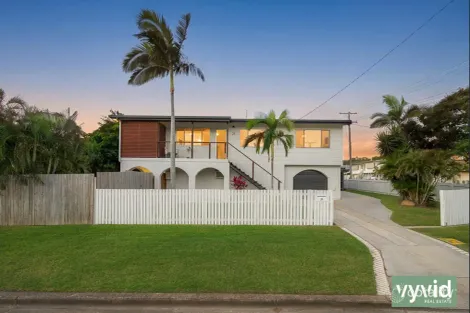 Property photo of 24 Bauhinia Kin Kora QLD 4680