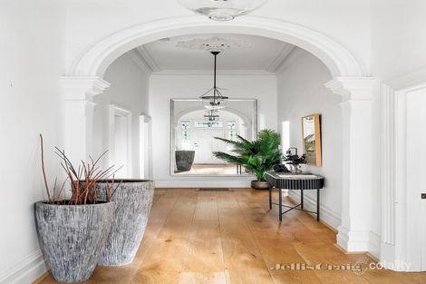 Property photo of 339 Auburn Road Hawthorn VIC 3122