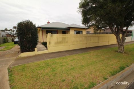 18 Lancaster Ave, Newcomb, VIC 3219