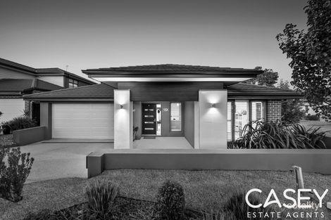 Property photo of 24 Limeburner Grove Botanic Ridge VIC 3977