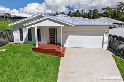 8 Tench St, Sunshine Bay, NSW 2536