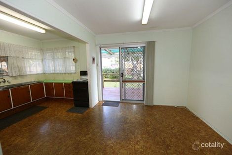 Property photo of 41 Aminya Street Mansfield QLD 4122