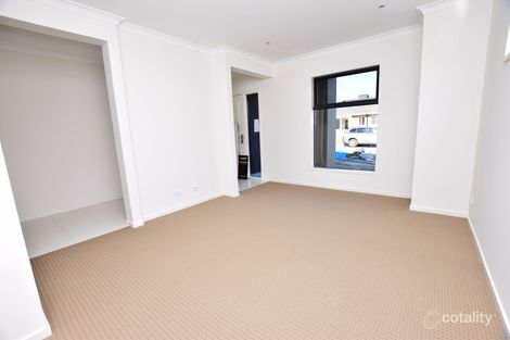 Property photo of 14 Butternut Drive Lyndhurst VIC 3975