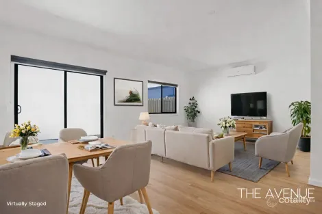 Property photo of 34 Pine Cone Walk Fraser Rise VIC 3336