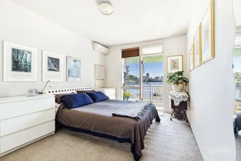 Property photo of 13/5 Gallimore Avenue Balmain East NSW 2041