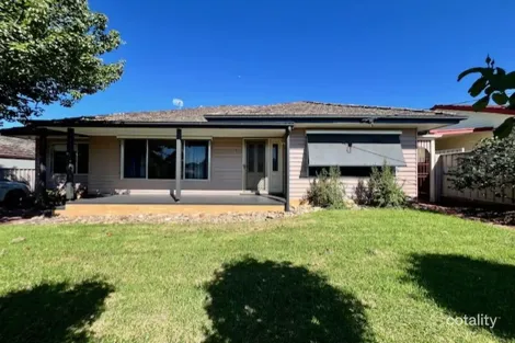 1 Gwenola Ct, North Bendigo, VIC 3550