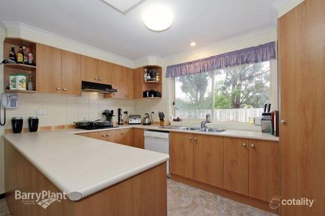 Property photo of 18 Eton Square Wantirna VIC 3152