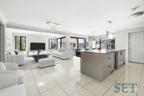 Property photo of 44 Marcus Drive Regents Park QLD 4118