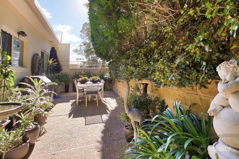 Property photo of 4/24 Bareki Road Eleebana NSW 2282