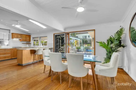 Property photo of 95 Goldsbrough Road Taringa QLD 4068