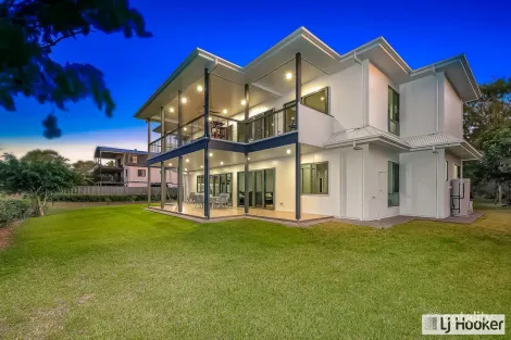 Property photo of 18 Sylvan Drive Moore Park Beach QLD 4670