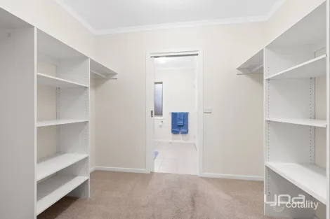 Property photo of 5 McIvor Road St Albans VIC 3021