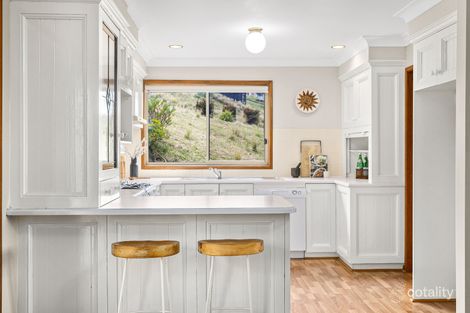 Property photo of 4 Arter Avenue Figtree NSW 2525