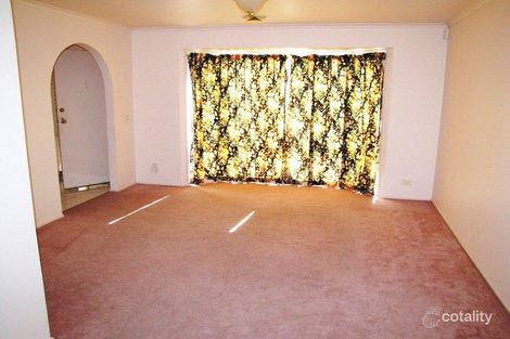 Property photo of 5 Addison Way Roxburgh Park VIC 3064