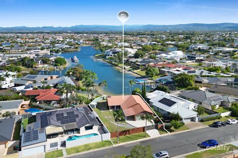 Property photo of 30 Dunkeith Avenue Benowa QLD 4217