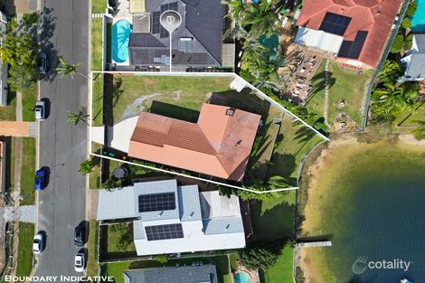 Property photo of 30 Dunkeith Avenue Benowa QLD 4217