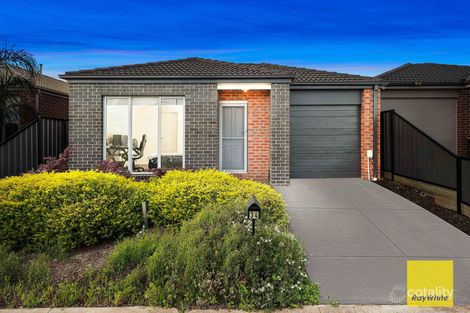 Property photo of 34 Obsidian Avenue Tarneit VIC 3029